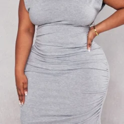 Plus Robe Longue Gris Chiné à épaulettes Froncée Sur Le Côté -Jolie Vêtue Soldes Magasin f229146dcc10e24ac343e60db7fd751b081cfc73 cnc5214 4