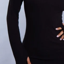 Petite Mini Robe Côtelée Noire à Manches Longues Et Trous Pour Les Pouces -Jolie Vêtue Soldes Magasin f28ca463a8f8125a37d64e3ed9d59103a58d7147 cnd0271 4