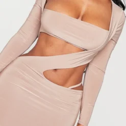 Shape Robe Moulante Taupe à Découpes Et Manches Longues -Jolie Vêtue Soldes Magasin f39d051009024d5954237bf8ce82e414eaae7ef4 cne0614 4