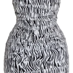 Shape Robe Moulante Froncée Pailletée Blanche Imprimé Zébré -Jolie Vêtue Soldes Magasin f6ab5fb60a69241b4c7b6fc3350712b3d21183cc cna5991 5