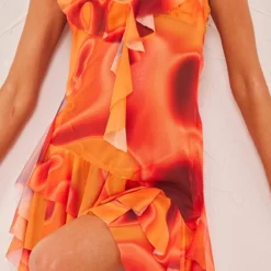 Robe De Plage Orange Imprimé Flammes à Dos Nu Et Volants -Jolie Vêtue Soldes Magasin f6ad8c3283cc8e8632b9c9e0e137594420379391 cne5052 4