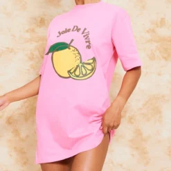 Robe T-shirt Manches Longues Rose Vif à Slogan Valencia -Jolie Vêtue Soldes Magasin f8e49f84816a896b4e00c7b1636bc70749620584 cnd6441 4