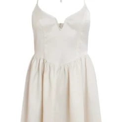 Robe Patineuse Satinée Décolletée Champagne à Dos Nu -Jolie Vêtue Soldes Magasin fa5f585175fbab9ae07f7e17f7c2a6b637dc96b0 cnd7590 5