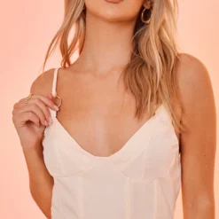 Robe Moulante Gris Pierre Effet Lin à Détail Corset Et Anneaux -Jolie Vêtue Soldes Magasin fd17adc030632cab84044437cc5bbf5f51a30e8c cnd5411 4