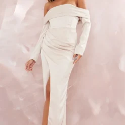 Robe Longue Champagne Fendue à Manches Longues Et Col Bardot