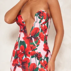 Robe Longue Fleurie Rose à Décolleté Plongeant -Jolie Vêtue Soldes Magasin fdae9283c6d719472064342b56934109549b2b39 cnd3421 4